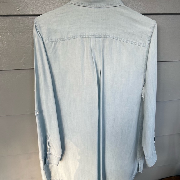 Half-Button Denim Shirt (3) size 16-18 - Picture 4 of 6